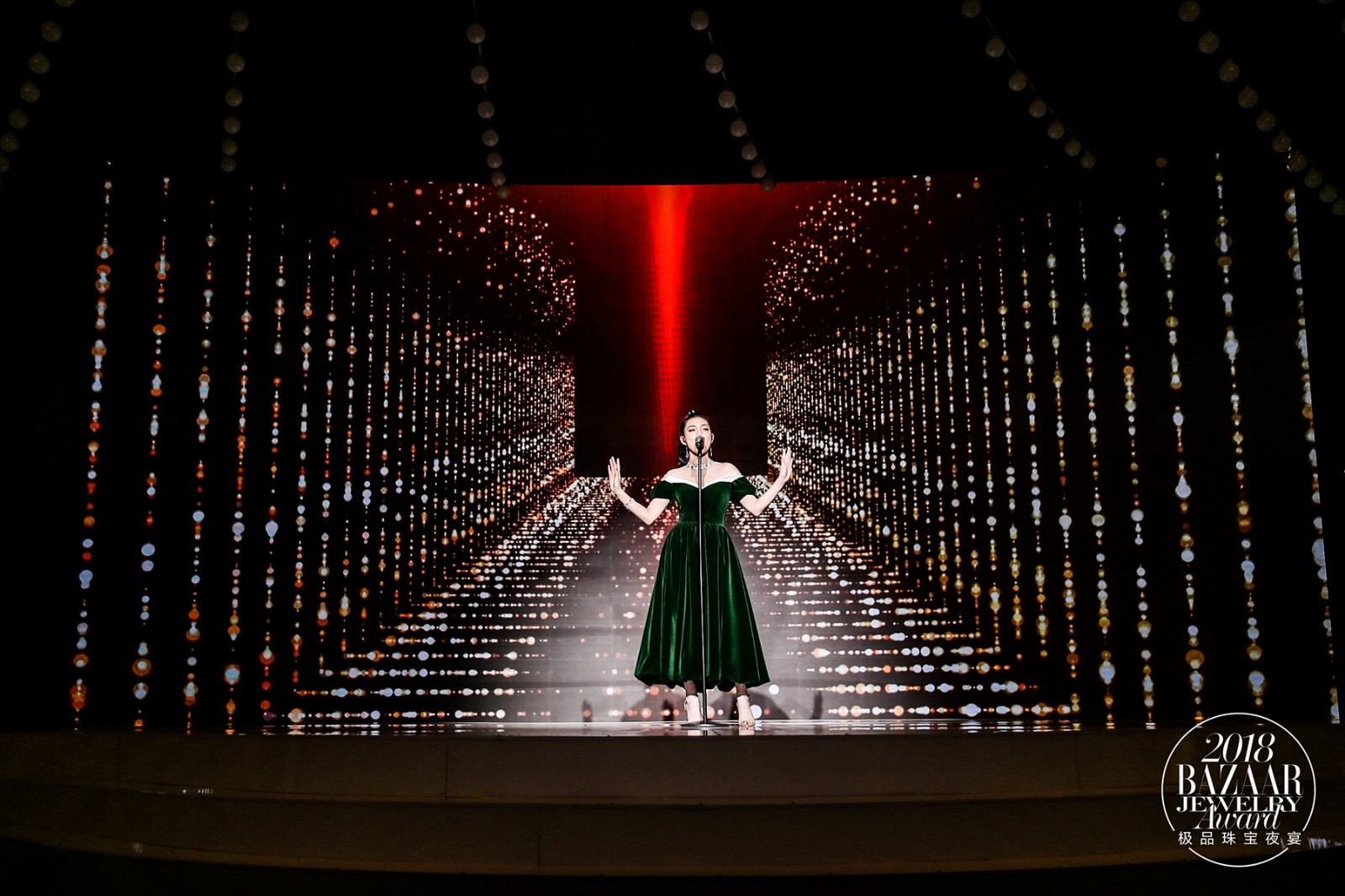 ����Tien����