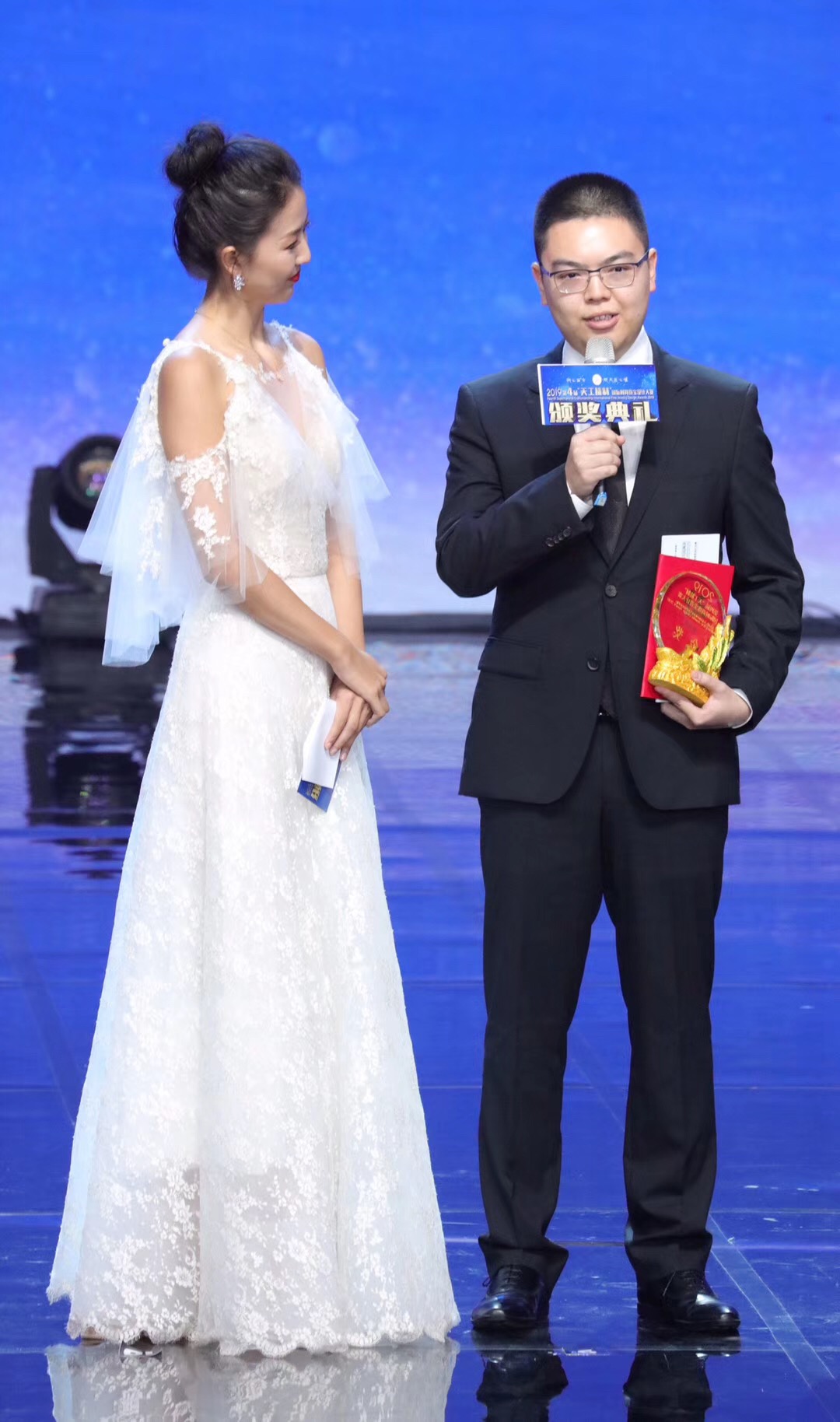 z6��������ʱ(�й�)�ٷ���վ�����ܲ� �����������´�