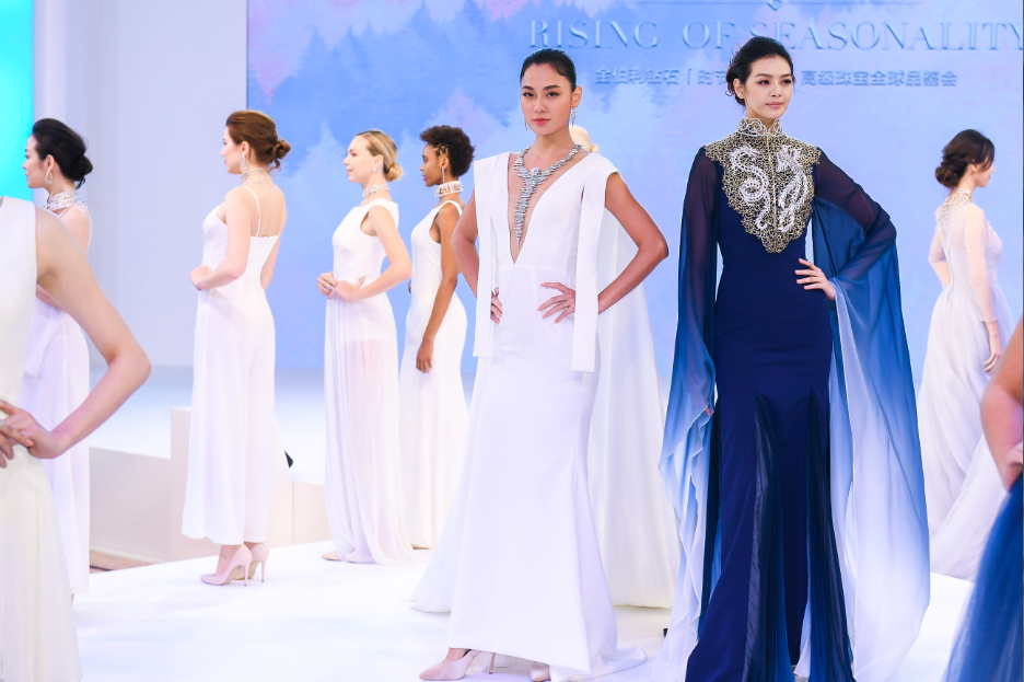 26�׸߼��鱦Ϥ������