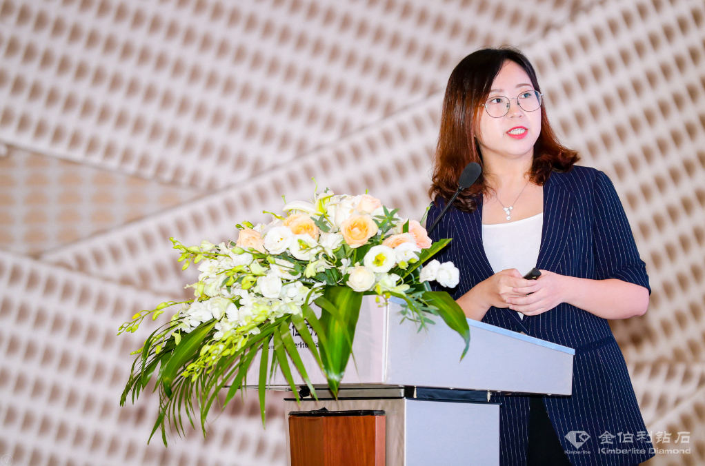 z6��������ʱ(�й�)�ٷ���վ�����з���˾������Ůʿ����